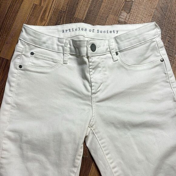 Articles of society woman’s white skinny denim jeans size 26 - Picture 2 of 8